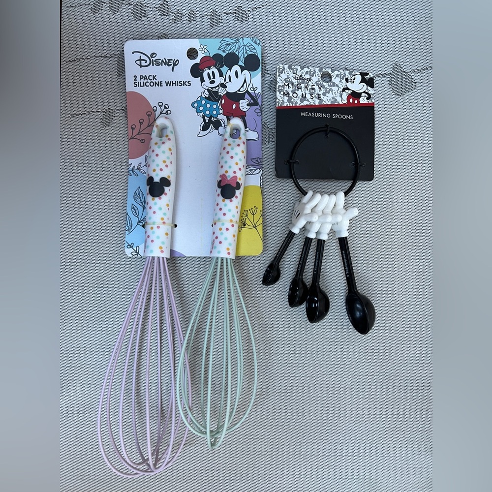 Disney Mickey & Minnie Mouse Silicone Whisk Pastel & Measuring Spoons NWT